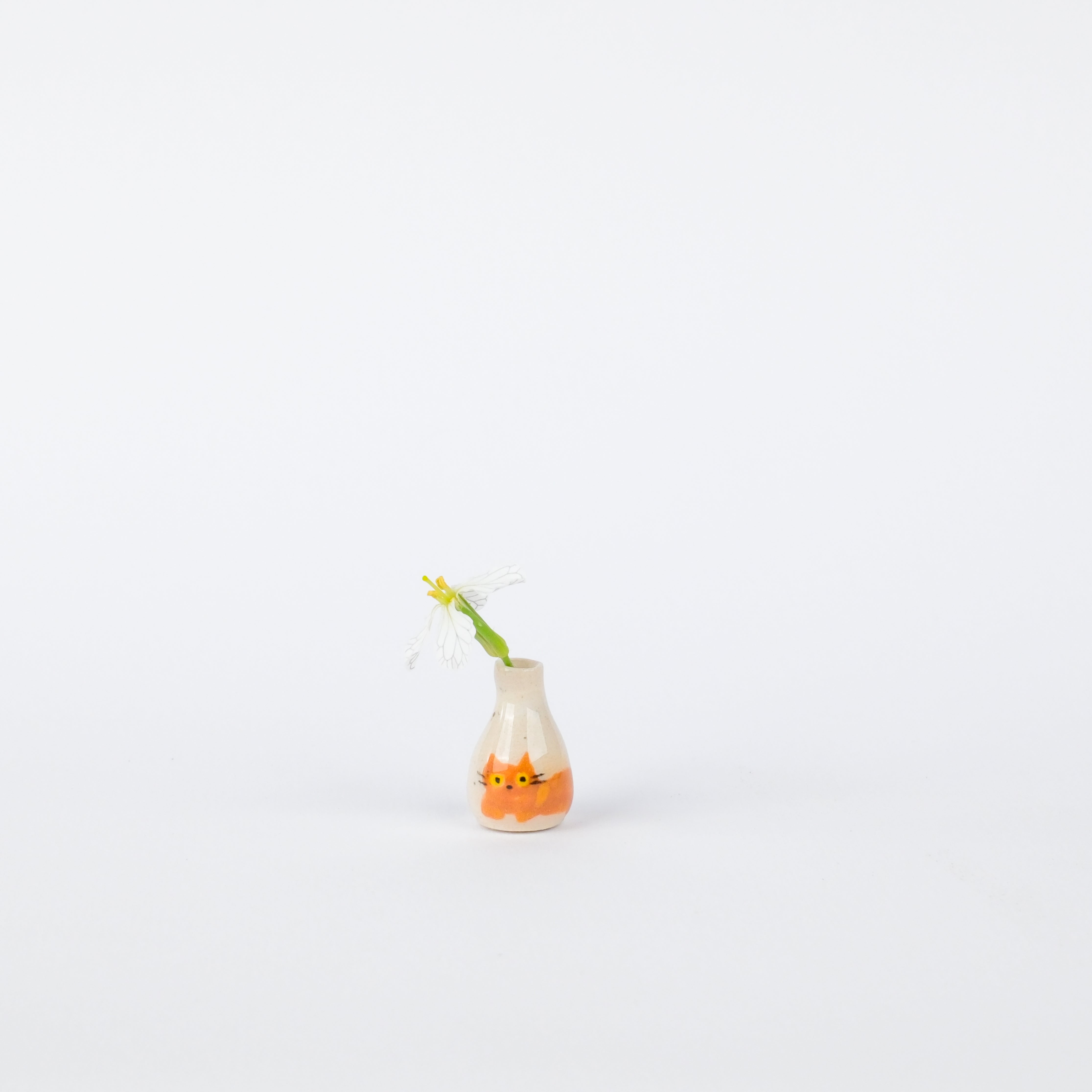 Ginger Cat Vase 20mm