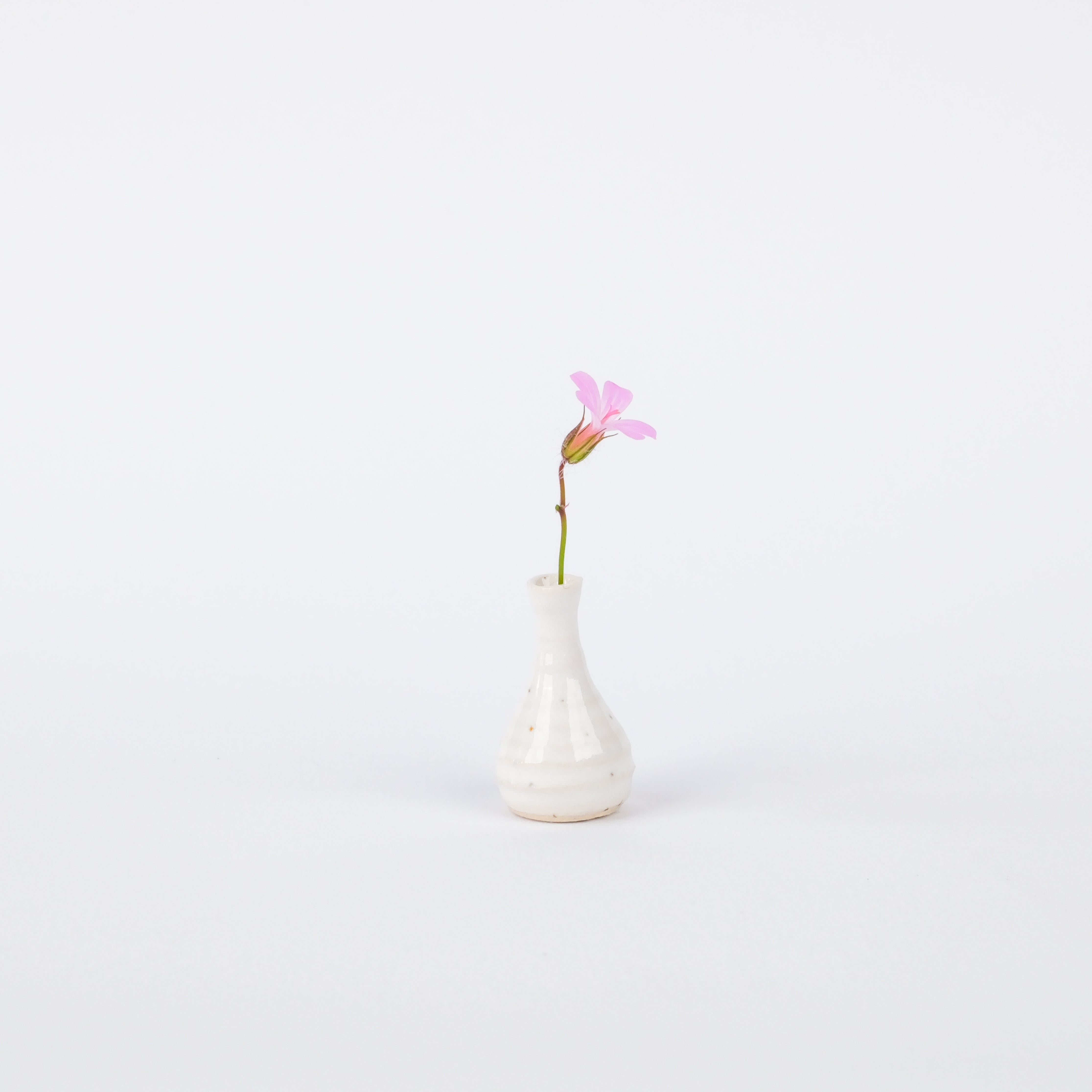 White Vase 30mm